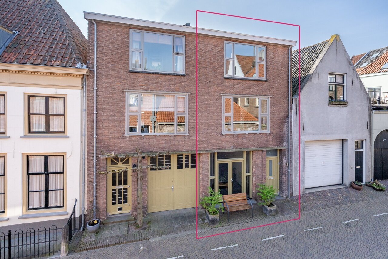 foto 1 met kader.jpg